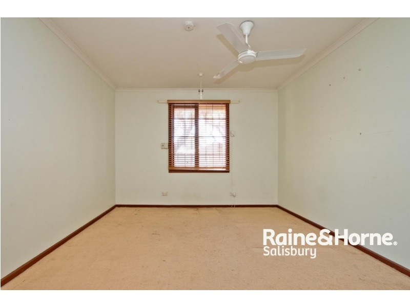 31 Rosemary Avenue, Parafield Gardens SA 5107