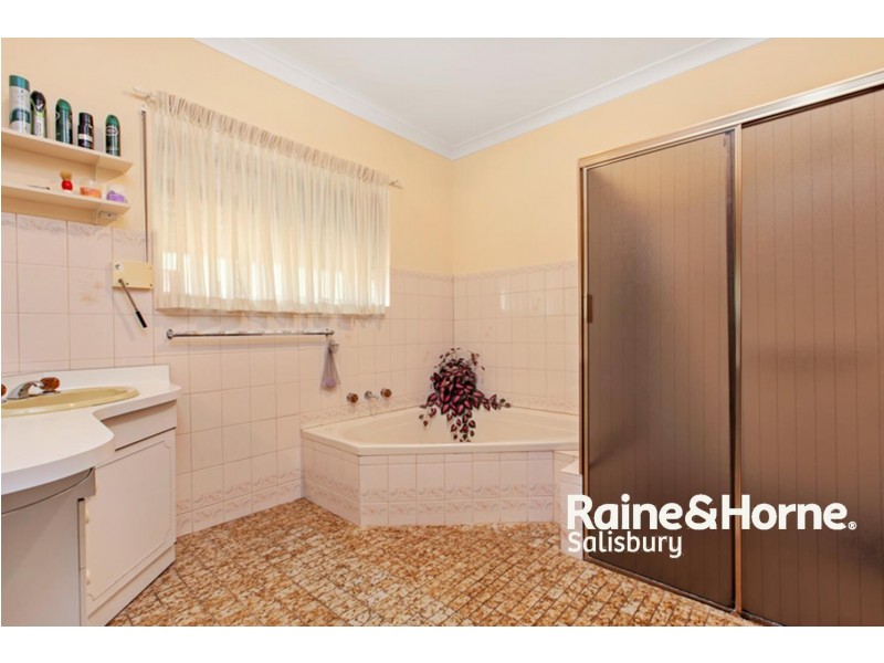 19 Banks Street, Salisbury SA 5108