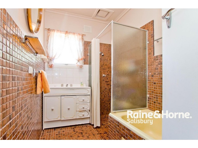 9 Benalla Street, Brahma Lodge SA 5109