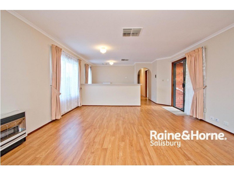 2 McInerney Court, Andrews Farm SA 5114