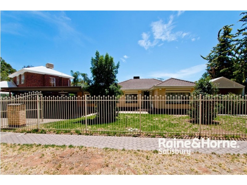 3 Rogers Crescent, Paralowie SA 5108