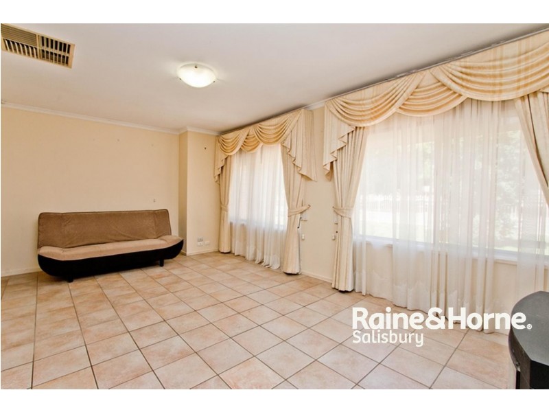 3 Rogers Crescent, Paralowie SA 5108