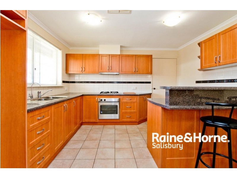 3 Rogers Crescent, Paralowie SA 5108