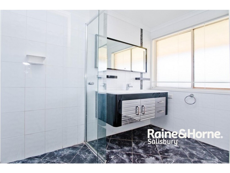 3 Rogers Crescent, Paralowie SA 5108