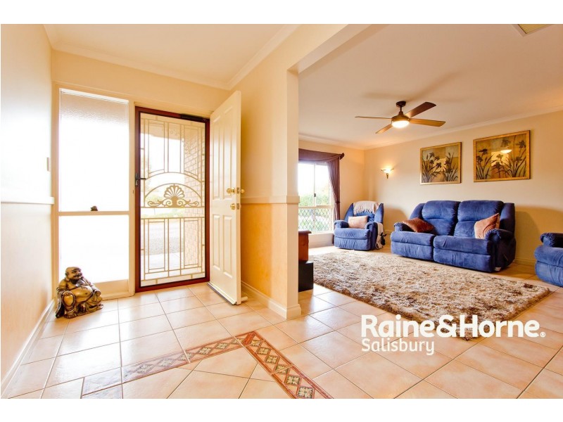 11 Angle Vale Road, Angle Vale SA 5117