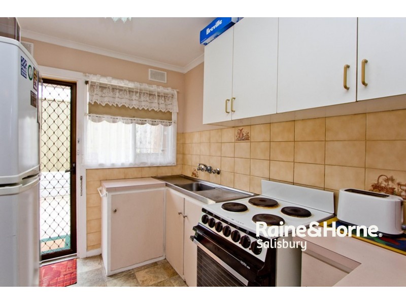 7/25 Carey Street, Salisbury SA 5108