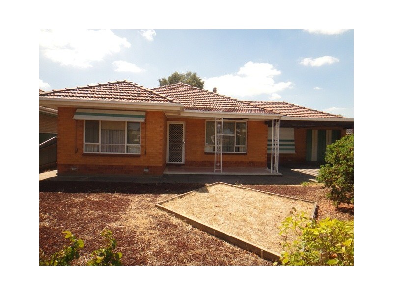 4 Birdwood Road, Greenacres SA 5086
