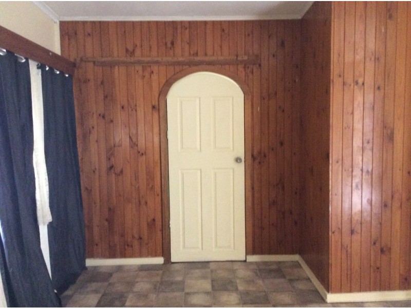 5 Mofflin Road, Elizabeth Grove SA 5112