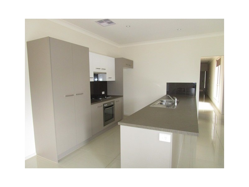 2/5 Friar Court, Salisbury East SA 5109