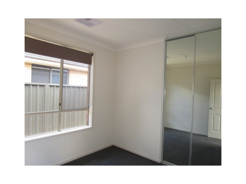 2/5 Friar Court, Salisbury East SA 5109