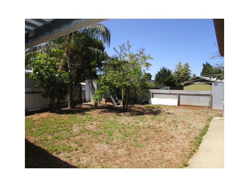 11 Narvik Court, Salisbury Downs SA 5108