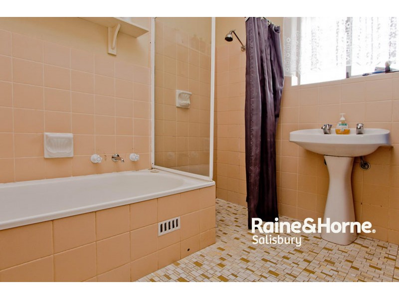 12 Liverpool Crescent, Salisbury East SA 5109