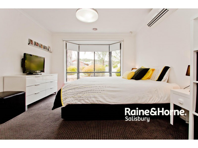 37 Pacific Boulevard, Hillbank SA 5112