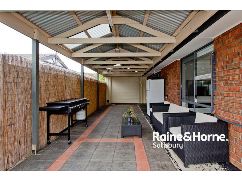 37 Pacific Boulevard, Hillbank SA 5112