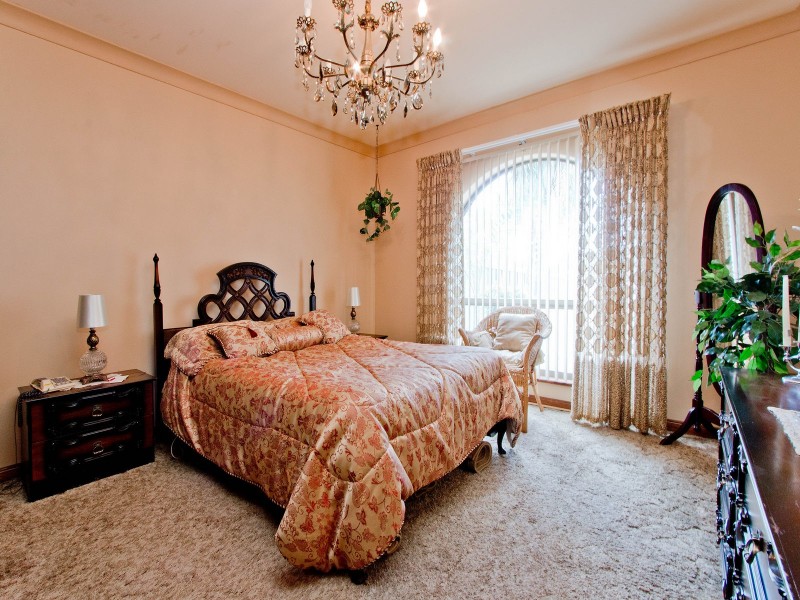 10 Granada Avenue, Gulfview Heights SA 5096