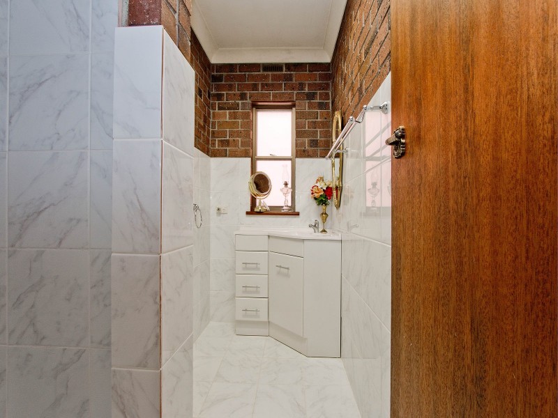 10 Granada Avenue, Gulfview Heights SA 5096