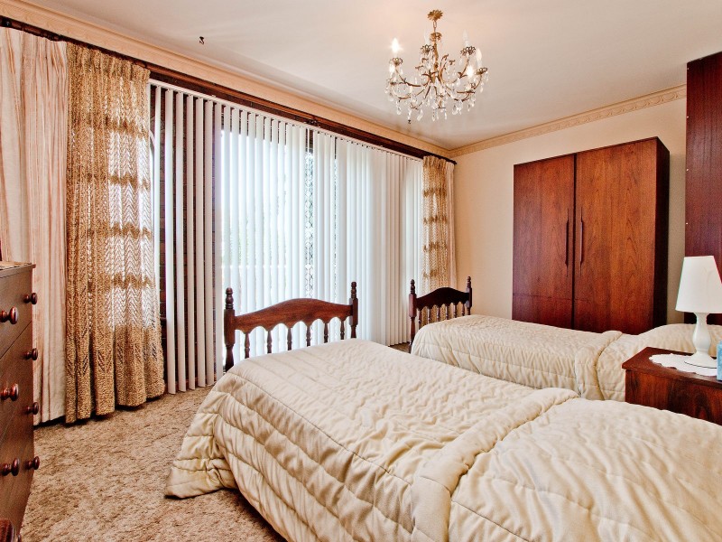 10 Granada Avenue, Gulfview Heights SA 5096