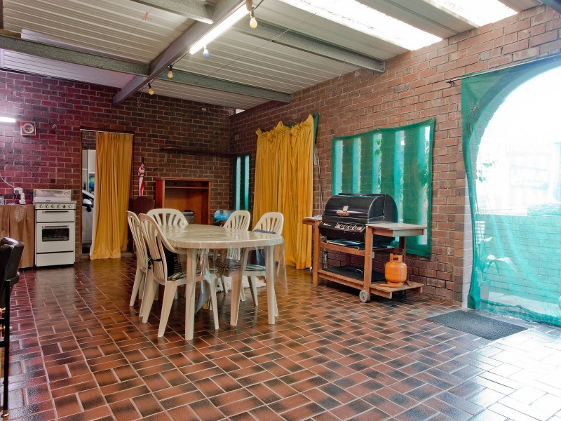 10 Granada Avenue, Gulfview Heights SA 5096