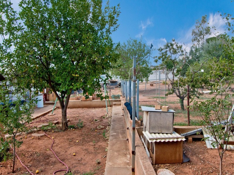 10 Granada Avenue, Gulfview Heights SA 5096