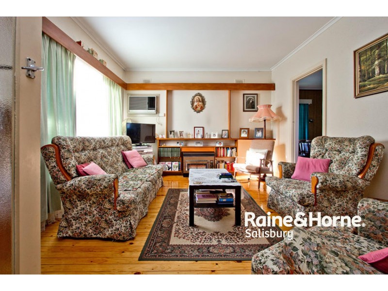 20 Bolton Road, Para Hills SA 5096