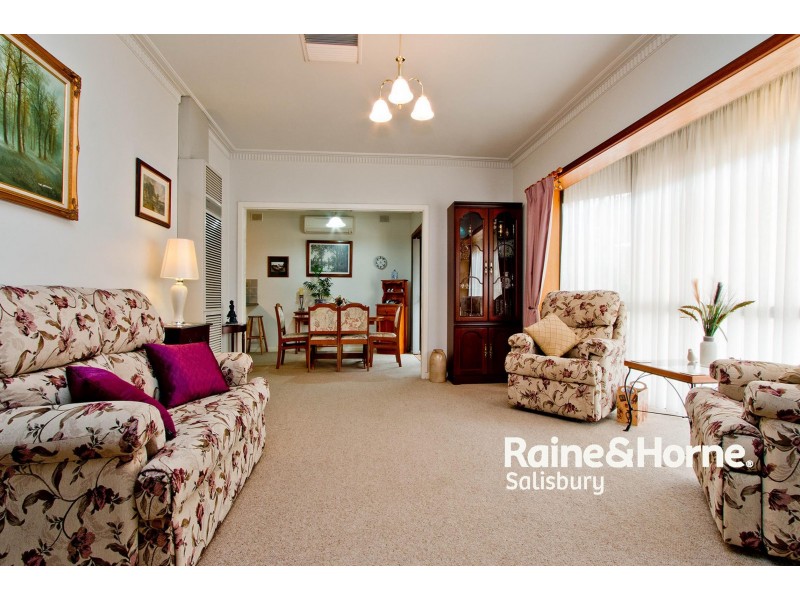 72 Goodall Crescent, Salisbury SA 5108