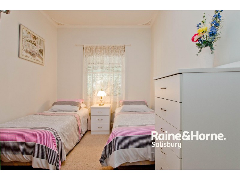 72 Goodall Crescent, Salisbury SA 5108