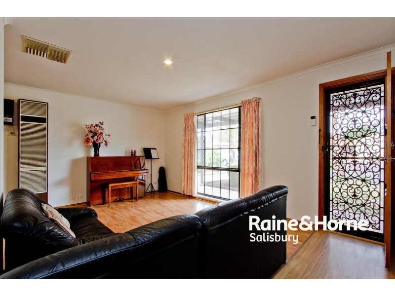 25 Browning Crescent, Parafield Gardens SA 5107