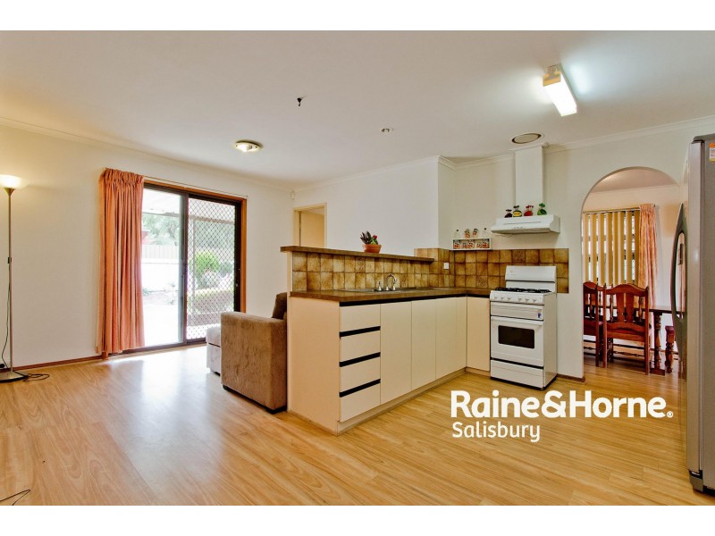 25 Browning Crescent, Parafield Gardens SA 5107