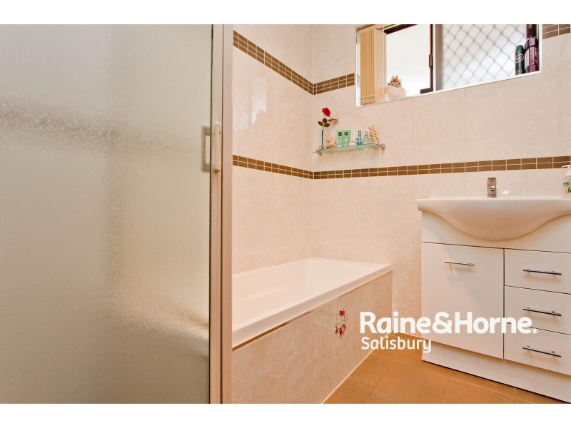 25 Browning Crescent, Parafield Gardens SA 5107