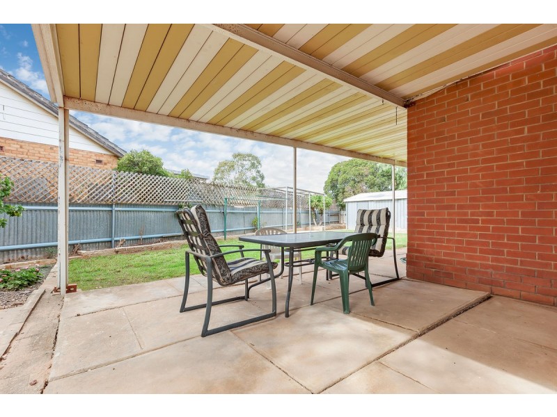 24 Hamblynn Road, Elizabeth Downs SA 5113