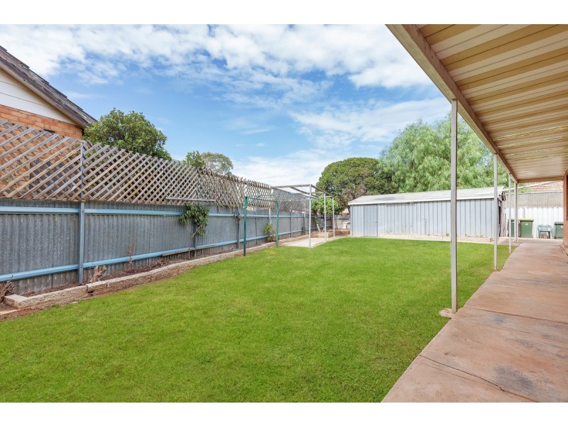 24 Hamblynn Road, Elizabeth Downs SA 5113