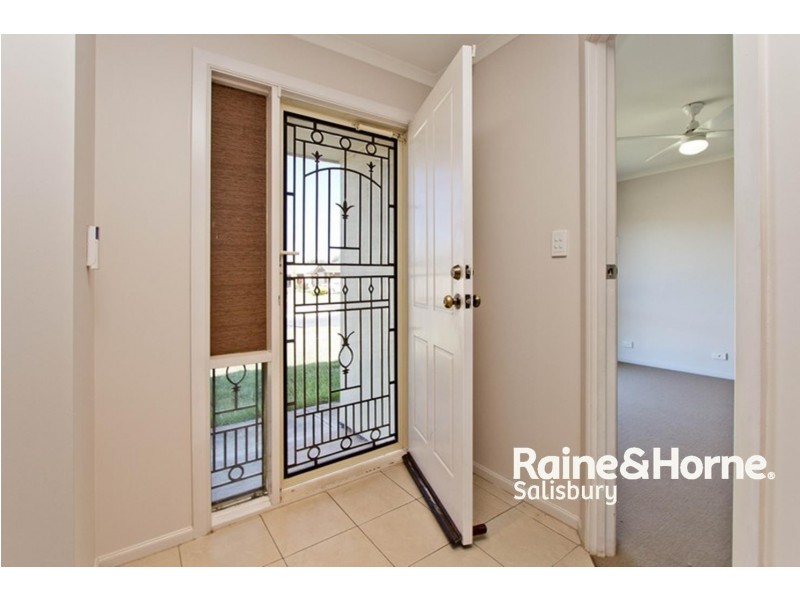 16 Claxton Way, Burton SA 5110