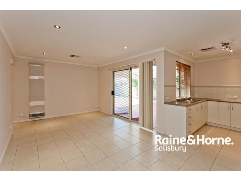 16 Claxton Way, Burton SA 5110