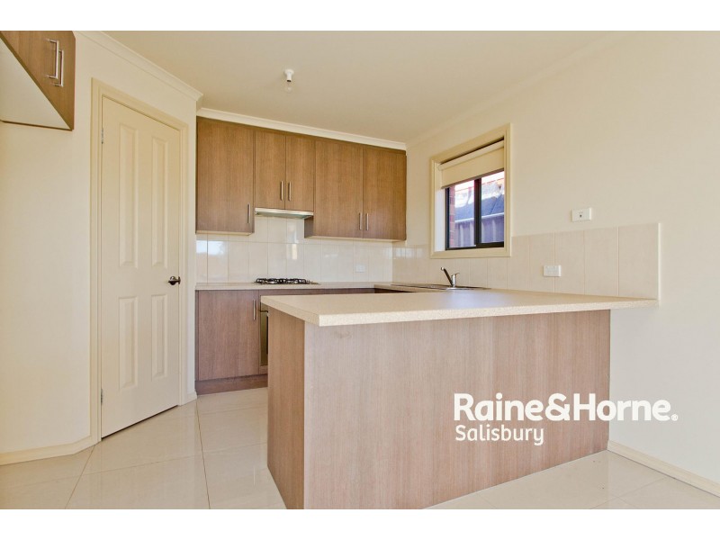 7 Scarlet Avenue, Munno Para SA 5115