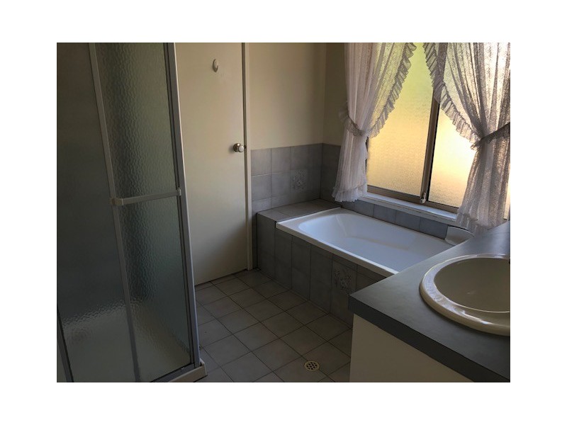 10 Heysen Court, Blakeview SA 5114