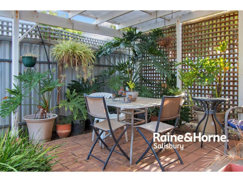 24 Bogart Drive, Paralowie SA 5108