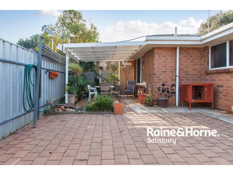 24 Bogart Drive, Paralowie SA 5108