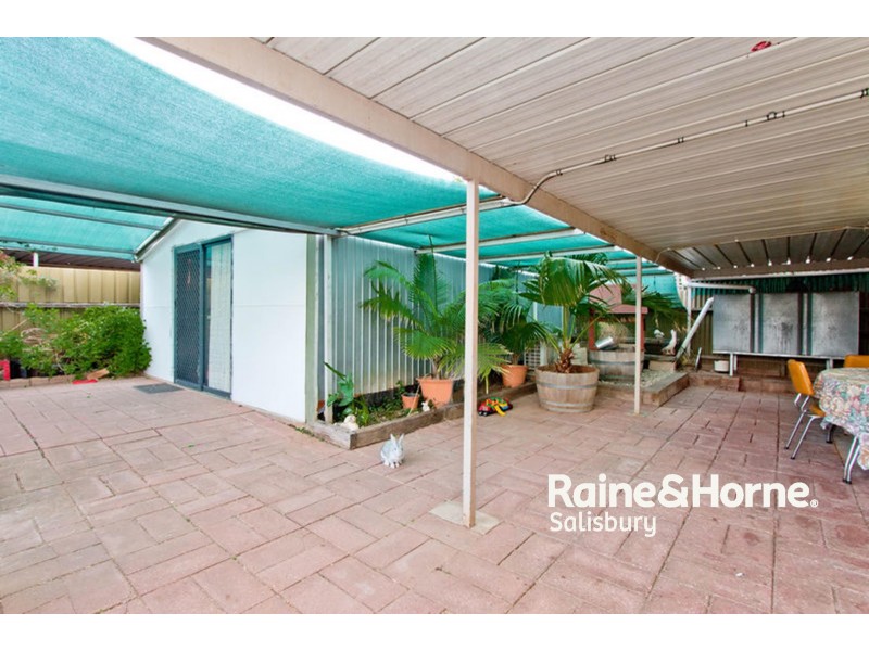 1 Commodore Parade, Andrews Farm SA 5114