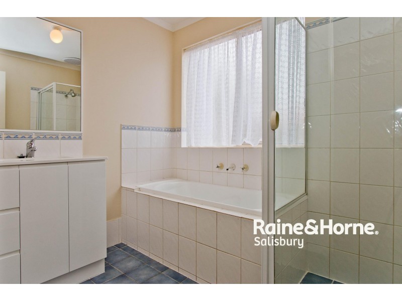 13 Lafitte Way, Andrews Farm SA 5114