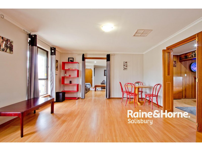 26 Alabar Crescent, Globe Derby Park SA 5110