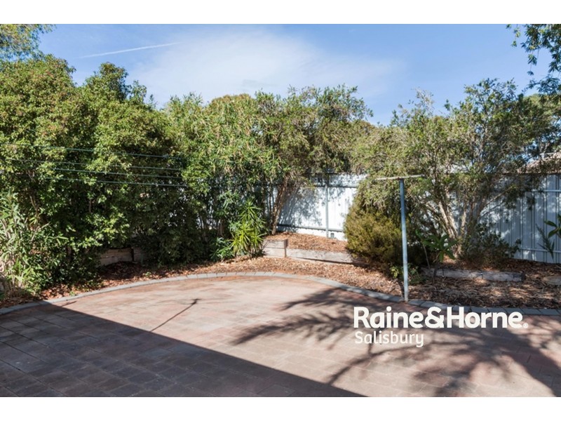 22 Kosmina Crescent, Hillbank SA 5112