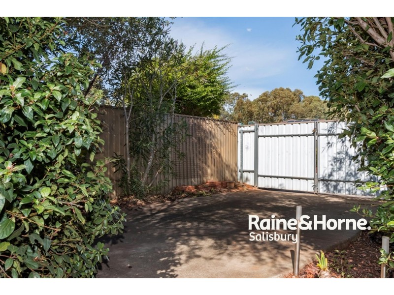 22 Kosmina Crescent, Hillbank SA 5112