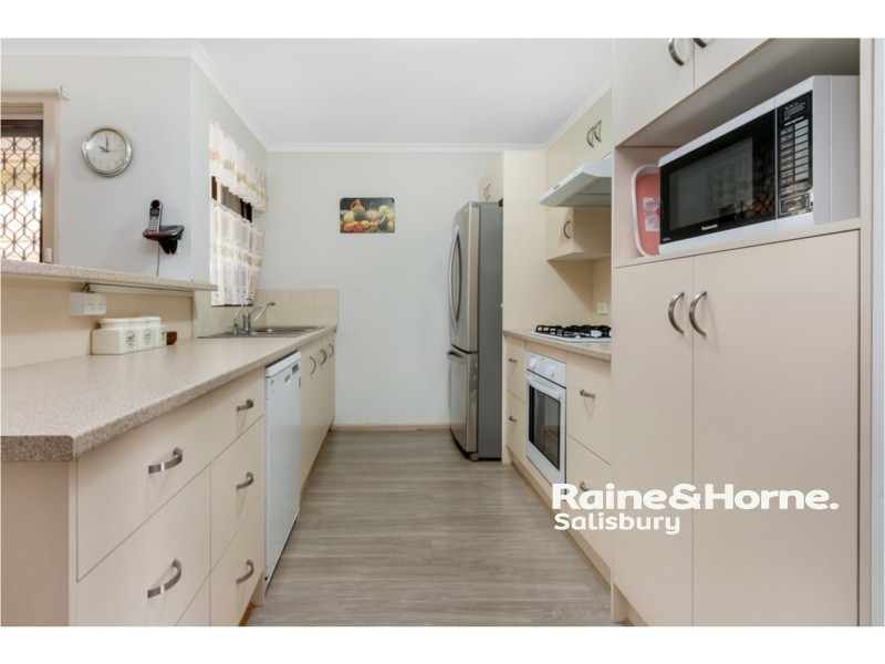 3 Blaess Drive, Paralowie SA 5108