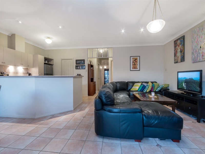 5 Lockwood Drive, Greenwith SA 5125
