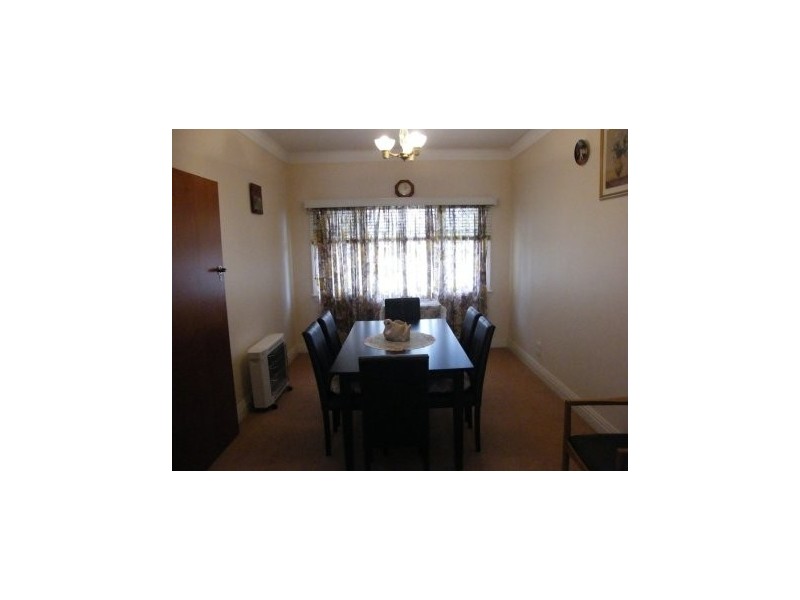 5 BELL STREET, Oakey QLD 4401