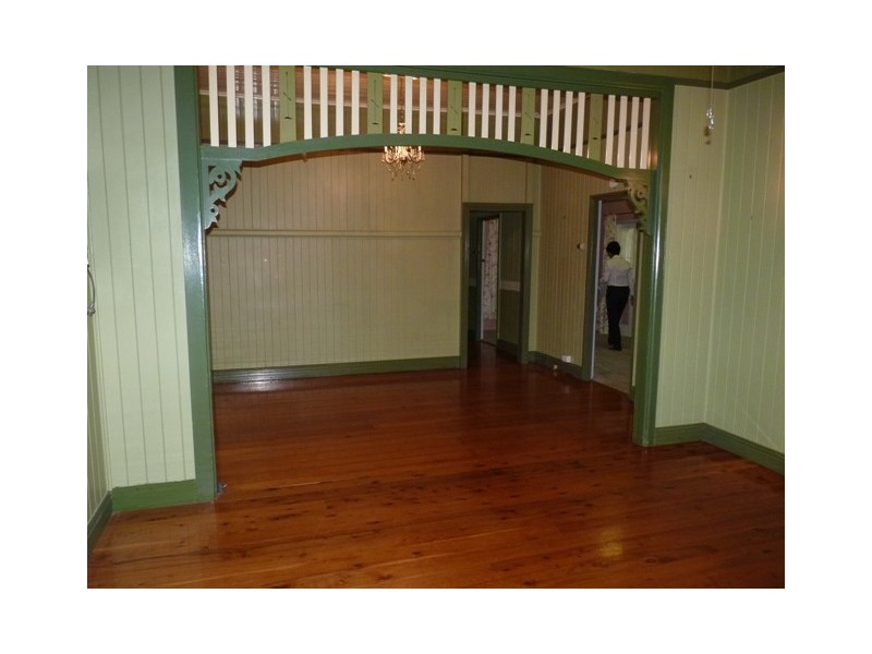 152 Kent Street, Oakey QLD 4401