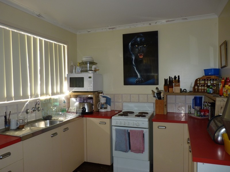 10 Hass Street, Oakey QLD 4401