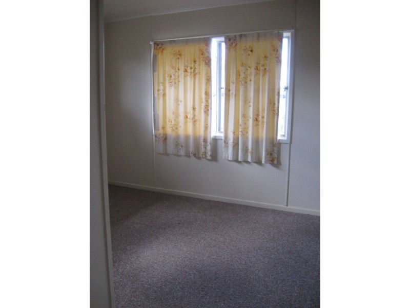 1/107 Bridge St, Oakey QLD 4401