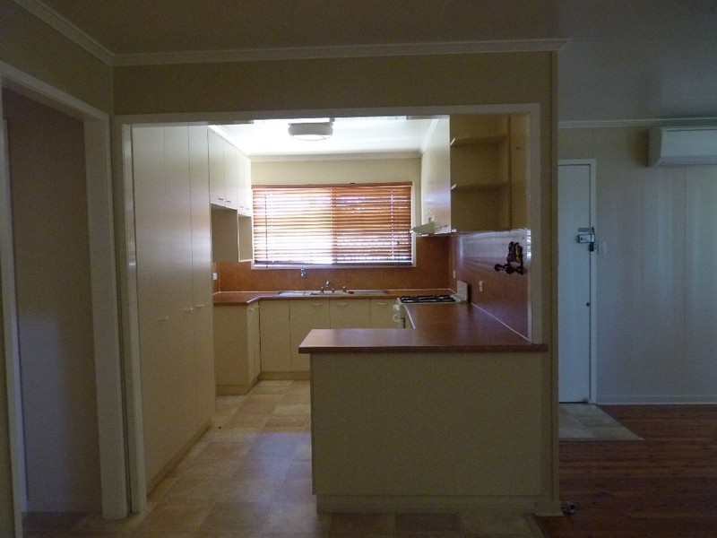 7 James Street, Oakey QLD 4401