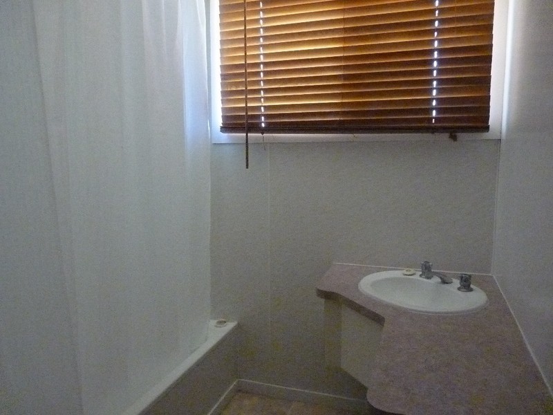 7 James Street, Oakey QLD 4401